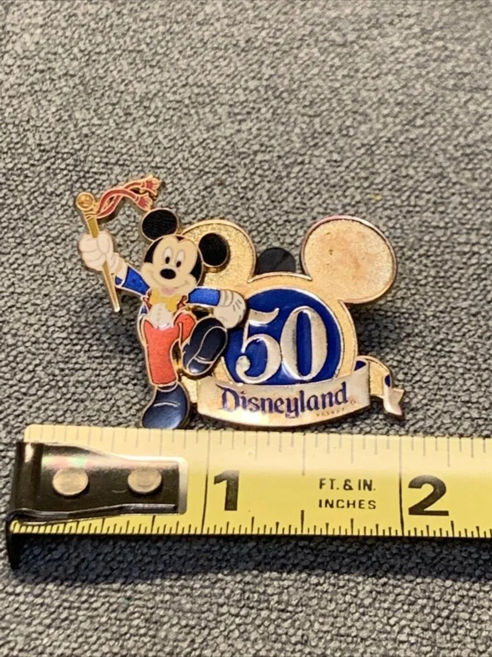 DLR 50th Anniversary Mickey Mouse Pin 2005 Disney Happiest Homecoming Kg